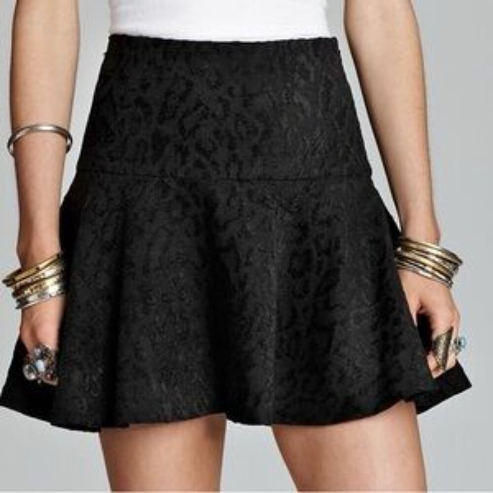 Free People Chenille Cheetah Print Mini Skirt Women's Size 4 Black Textured